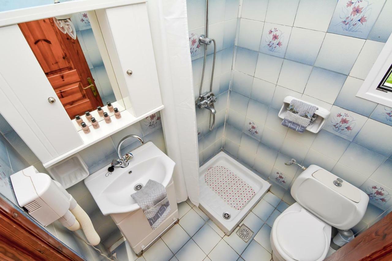 Alex-Giannis Apartments, Barbati Zewnętrze zdjęcie
